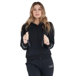 Luksusowy damski dres z kapturem i zamkiem błyskawicznym. Czarne obuwie sportowe damskie LEONE 1947 APPAREL, bez wzorów, z dresówki, na fitness i siłownię. W wyprzedaży za 251.55 zł.