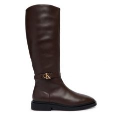 Kozaki Calvin Klein. Brązowe kozaki damskie Calvin Klein, bez obcasa, na płaskiej podeszwie. Za 849.99 zł.