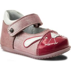 Półbuty LASOCKI KIDS CI12-MOCCA-64. Czerwone półbuty dziewczęce Lasocki Kids, bez wzorów, ze skóry, bez zapięcia. W wyprzedaży za 69.99 zł.