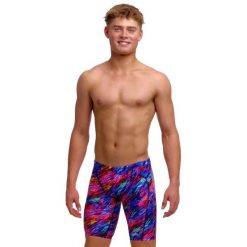 Spodenki FUNKY TRUNKS Big Bang - jammery chłopięce. Czerwone kąpielówki dla chłopców FUNKY TRUNKS, bez wzorów, sportowe. Za 199.00 zł.