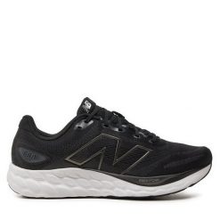 Buty do biegania New Balance. Szare obuwie sportowe damskie New Balance, bez wzorów, do biegania. Za 349.99 zł.