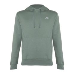 Bluza męska Nike Sportswear Club Fleece Hoodie. Zielone bluzy męskie Nike, m, bez wzorów, z dresówki, bez kaptura, na fitness i siłownię. Za 269.99 zł.