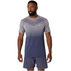 T-shirt sportowy z krótkim rękawem męski Seamless SS Top. Niebieskie t-shirty męskie Asics, m, bez wzorów, z materiału, sportowe, bez kołnierzyka. Za 246.55 zł.