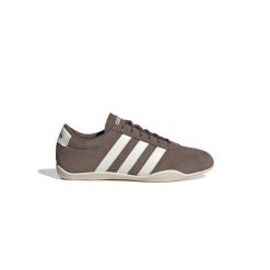 Buty ADIDAS GRAND COURT LO Brązowy. Brązowe obuwie sportowe damskie Adidas, bez wzorów, ze skóry. Za 345.50 zł.