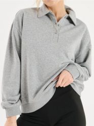 Bluza z kołnierzykiem - szary. Szare bluzy damskie Sinsay, l, bez wzorów, bez kaptura. W wyprzedaży za 24.99 zł.