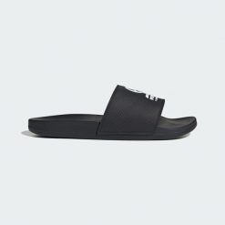 Klapki adilette Comfort MER. Białe klapki damskie Adidas, bez wzorów. Za 239.00 zł.