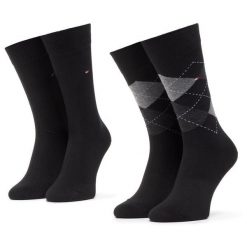 Skarpety długie Tommy Hilfiger. Czarne skarpety męskie Tommy Hilfiger, bez wzorów. Za 54.99 zł.