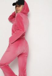 Różowy Welurowy Komplet Dresowy z Cyrkoniową Aplikacją Bluza i Spodnie Mitene. Czerwone bluzy damskie Born2be, m, z aplikacjami, z dresówki, z kapturem. Za 79.99 zł.