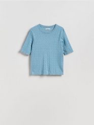Sweter z ozdobnym splotem - jasnoturkusowy. Niebieskie swetry damskie Reserved, l, bez wzorów, z dzianiny, klasyczne, bez kołnierzyka, bez ramiączek, bez kaptura. Za 79.99 zł.