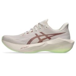 Buty do biegania damskie ASICS Novablast 6. Brązowe obuwie sportowe damskie Asics, bez wzorów, z materiału, do biegania. Za 669.99 zł.