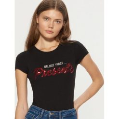 Koszulka z cekinowym napisem - Czarny. Czarne t-shirty damskie Cropp, z napisami. Za 49.99 zł.