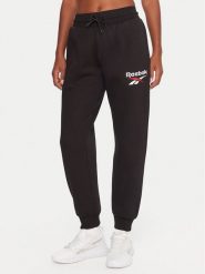 Reebok Spodnie dresowe Stacey RK25166CCW Czarny Regular Fit. Czarne spodnie dresowe damskie Reebok, xs, bez wzorów, z dresówki. Za 199.99 zł.
