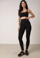 Czarne Legginsy z Wysokim Stanem z Pasem Modelującym w Talii Azinera. Czarne legginsy damskie Born2be, m, bez wzorów, z jeansu. Za 39.99 zł.