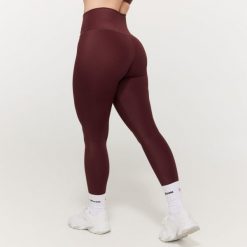 Legginsy damskie fitness z wysokim stanem Prime Fig. Fioletowe legginsy damskie GYMBEAM, l, bez wzorów, z elastanu, z podwyższonym stanem, na fitness i siłownię. Za 130.90 zł.
