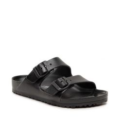 Klapki Birkenstock. Czarne klapki damskie Birkenstock, bez wzorów, bez obcasa. Za 179.99 zł.