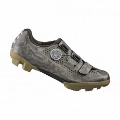 Buty damskie Shimano SH-RX600. Brązowe obuwie sportowe damskie Shimano, bez wzorów, rowerowe. Za 642.50 zł.