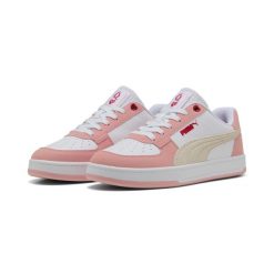 Damskie sneakersy PUMA Caven 2.0 Idylle PUMA Pink Fruit White Frosted Ivory. Białe obuwie sportowe damskie Puma, bez wzorów, trekkingowe. W wyprzedaży za 219.00 zł.