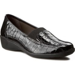 Półbuty COMFORTABEL - 941960 Schwarz 1. Czarne półbuty damskie Comfortabel, z lakierowanej skóry. W wyprzedaży za 229.00 zł.