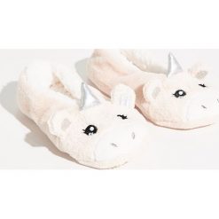 Pluszowe kapcie - Różowy. Czerwone kapcie damskie Sinsay. Za 24.99 zł.