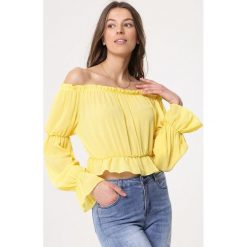 Żółta Bluzka Detailed. Żółte bluzki damskie Born2be, uniwersalny, bez wzorów, bez kołnierzyka, bez ramiączek. Za 59.99 zł.