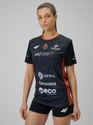 4F Koszulka meczowa replika wyjazdowa z sezonu 2025/26 uniseks 4F x Uni Opole - czarna XXL. Czarne koszulki sportowe męskie 4f, m, bez wzorów, z dzianiny, bez kołnierzyka, bez ramiączek, na fitness i siłownię. Za 179.99 zł.