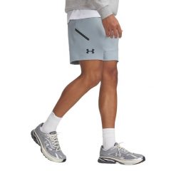Spodenki męskie Under Armour Unstoppable. Niebieskie buty sportowe męskie Under Armour, l, bez wzorów, na fitness i siłownię. Za 249.99 zł.