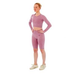 Damski zestaw sportowy Xtreme - krótkie spodenki + sportowy Croptop - Różowy. Czerwone legginsy damskie XTREME SOCKSWEAR, l, bez wzorów, krótkie, na fitness i siłownię. W wyprzedaży za 190.74 zł.