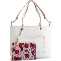 Torebka LIU JO - M Tote N19225 E0061 Off White 01065. Torebki do ręki damskie marki Liu Jo. W wyprzedaży za 639.00 zł.