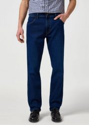 MĘSKIE SPODNIE WRANGLER GREENSBORO COSMIC BLUE 112362339. Niebieskie spodnie materiałowe męskie Wrangler, l, bez wzorów, z jeansu. Za 229.99 zł.