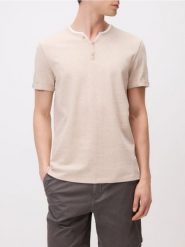 T-shirt henley slim fit - beżowy. Brązowe t-shirty męskie Reserved, l, bez wzorów, z bawełny, bez kołnierzyka. Za 69.99 zł.
