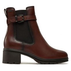 Botki Tamaris. Brązowe botki damskie Tamaris, bez obcasa, na słupku, bez zapięcia. Za 439.99 zł.