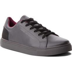 Sneakersy GUESS - FMLUI3 LEA12 GREY. Półbuty na co dzień męskie marki Guess. W wyprzedaży za 259.00 zł.