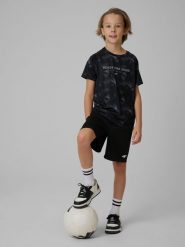 4F Spodenki sportowe szybkoschnące chłopięce - czarne 122/128 (6-8 lat). Czarne szorty dla chłopców 4f, bez wzorów, z materiału, sportowe. Za 69.99 zł.
