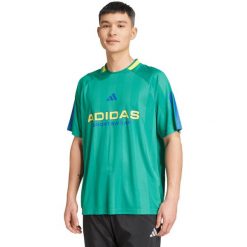 Koszulka męska adidas House of Tiro Jersey. Zielone buty sportowe męskie Adidas, m, bez wzorów, z jersey, bez kołnierzyka, bez ramiączek, na fitness i siłownię. Za 120.99 zł.