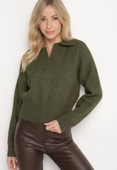 Zielony Sweter o Krótkim Kroju z Kołnierzykiem i Dekoltem w Serek Valentarisa. Zielone swetry damskie Born2be, bez wzorów, z bawełny, eleganckie, bez kołnierzyka, bez ramiączek, krótkie, bez kaptura. Za 139.99 zł.