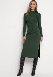 Ciemnozielona Taliowana Sukienka Midi z Półgolfem i Marszczeniem Abigiana. Zielone sukienki damskie Born2be, l, bez wzorów, eleganckie, bez kołnierzyka, bez ramiączek, midi. Za 139.99 zł.