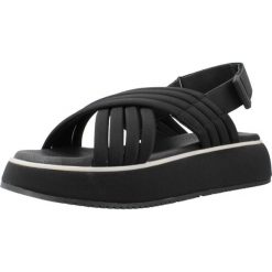 Sandały Gioseppo Model Bryher Kolor Czarny. Czarne sandały damskie Gioseppo, bez wzorów, z syntetyku, bez obcasa, bez zapięcia. W wyprzedaży za 287.80 zł.