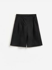 Szorty bermudy z lnem - czarny. Czarne szorty damskie Reserved, l, bez wzorów, z lyocellu. Za 179.99 zł.