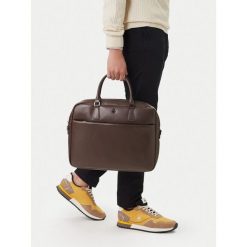 Torba na laptopa Beverly Hills Polo Club. Brązowe torby na laptopa męskie Beverly Hills Polo Club, bez wzorów. Za 219.99 zł.