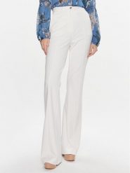 Guess Spodnie materiałowe W4RB28 KBJP2 Écru Boot Fit. Spodnie materiałowe damskie Guess, s, z aplikacjami, z materiału. Za 479.99 zł.