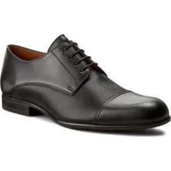 Półbuty GINO ROSSI - Staf MPV841-T30-E100-9900-0 99. Czarne eleganckie półbuty Gino Rossi, z materiału, wizytowe, bez zapięcia. W wyprzedaży za 239.00 zł.