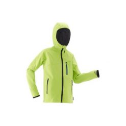 Kurtka softshell turystyczna MH 900 dla chłopców. Kurtki i płaszcze dla chłopców marki QUECHUA. W wyprzedaży za 89.99 zł.