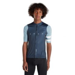 Dżersej z krótkim rękawem Protest PRTBARTALI. Niebieskie koszulki sportowe męskie Protest, xl, bez wzorów, z dżerseju, bez kołnierzyka, bez ramiączek, rowerowe. Za 339.99 zł.