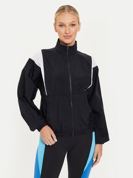Reebok Kurtka przejściowa Woven Jacket 100072686 Czarny Regular Fit. Czarne kurtki damskie Reebok, l, bez wzorów, z syntetyku, bez kaptura. Za 129.99 zł.