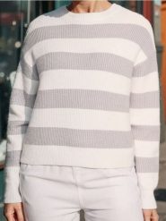 Sweter - szary. Szare swetry damskie Sinsay, l, bez wzorów, bez kołnierzyka, bez ramiączek, bez kaptura. Za 39.99 zł.