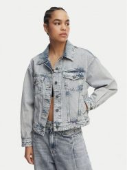 Guess Jeans Kurtka jeansowa W6GN56 D5M57 Niebieski Oversize. Niebieskie kurtki damskie Guess Jeans, m, z aplikacjami, z bawełny, bez kaptura. Za 519.99 zł.