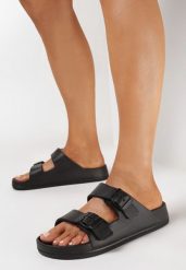 Czarne Klapki z Piankowego Materiału z Klamrami Lisena. Czarne klapki damskie Born2be, bez wzorów, eleganckie, bez obcasa, na płaskiej podeszwie. Za 39.99 zł.