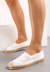 Białe Espadryle z Ażurową Cholewką i Plecionką na Podeszwie oraz Nosku Thalessia. Białe espadryle damskie Born2be, na lato, w ażurowe wzory, bez obcasa, bez zapięcia. Za 44.99 zł.
