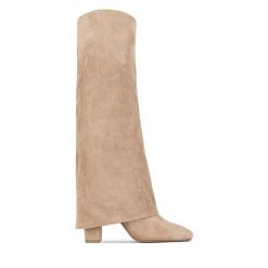 Kozaki DeeZee. Brązowe kozaki damskie DeeZee, bez obcasa, na słupku. Za 249.99 zł.