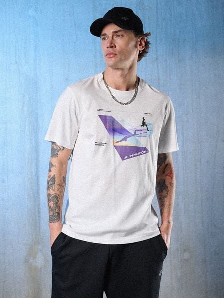 4F T-shirt regular z nadrukiem męski - biały S. Białe koszulki sportowe męskie 4f, l, bez wzorów, z materiału, bez kołnierzyka, bez ramiączek. W wyprzedaży za 69.99 zł.